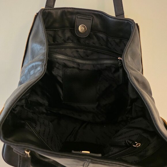 Handbag - Picture 5 of 7